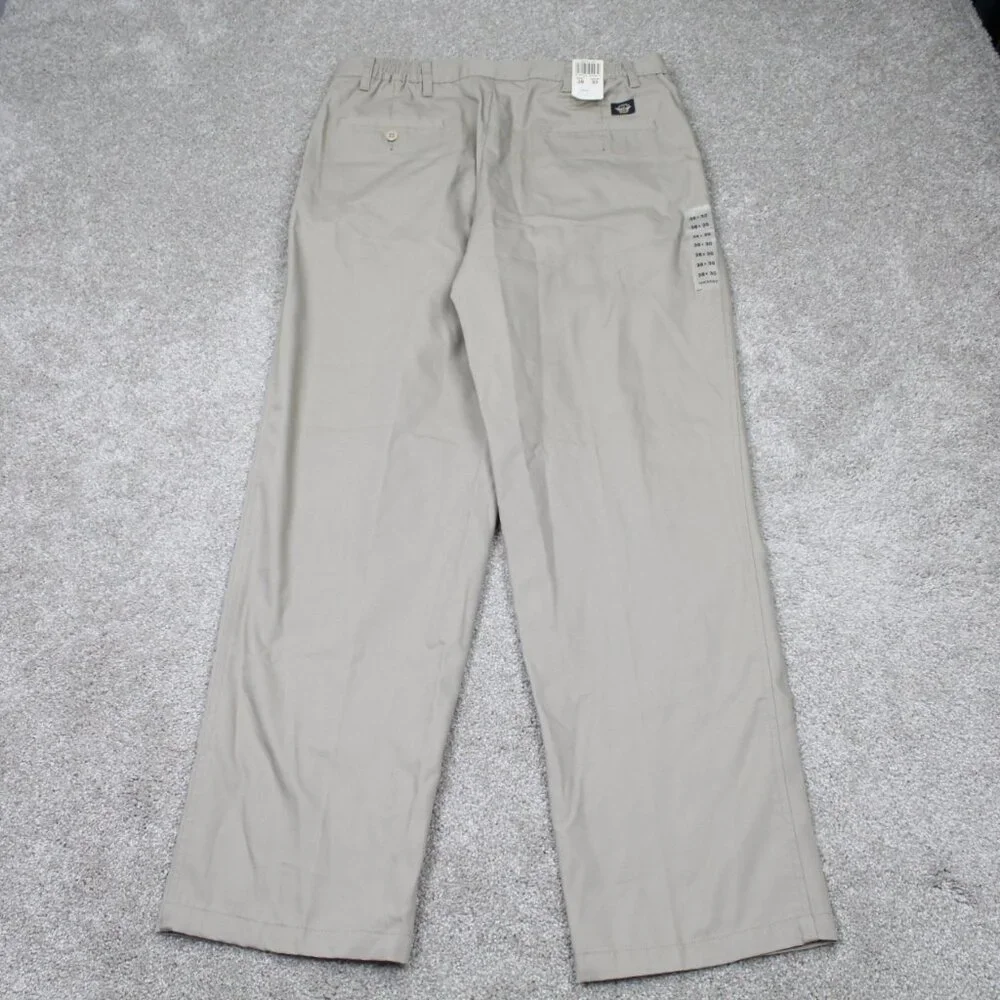 Dockers Chino Pants NWT Mens 38x30 Beige Pleated Stretch Waistband‎ Straight Leg